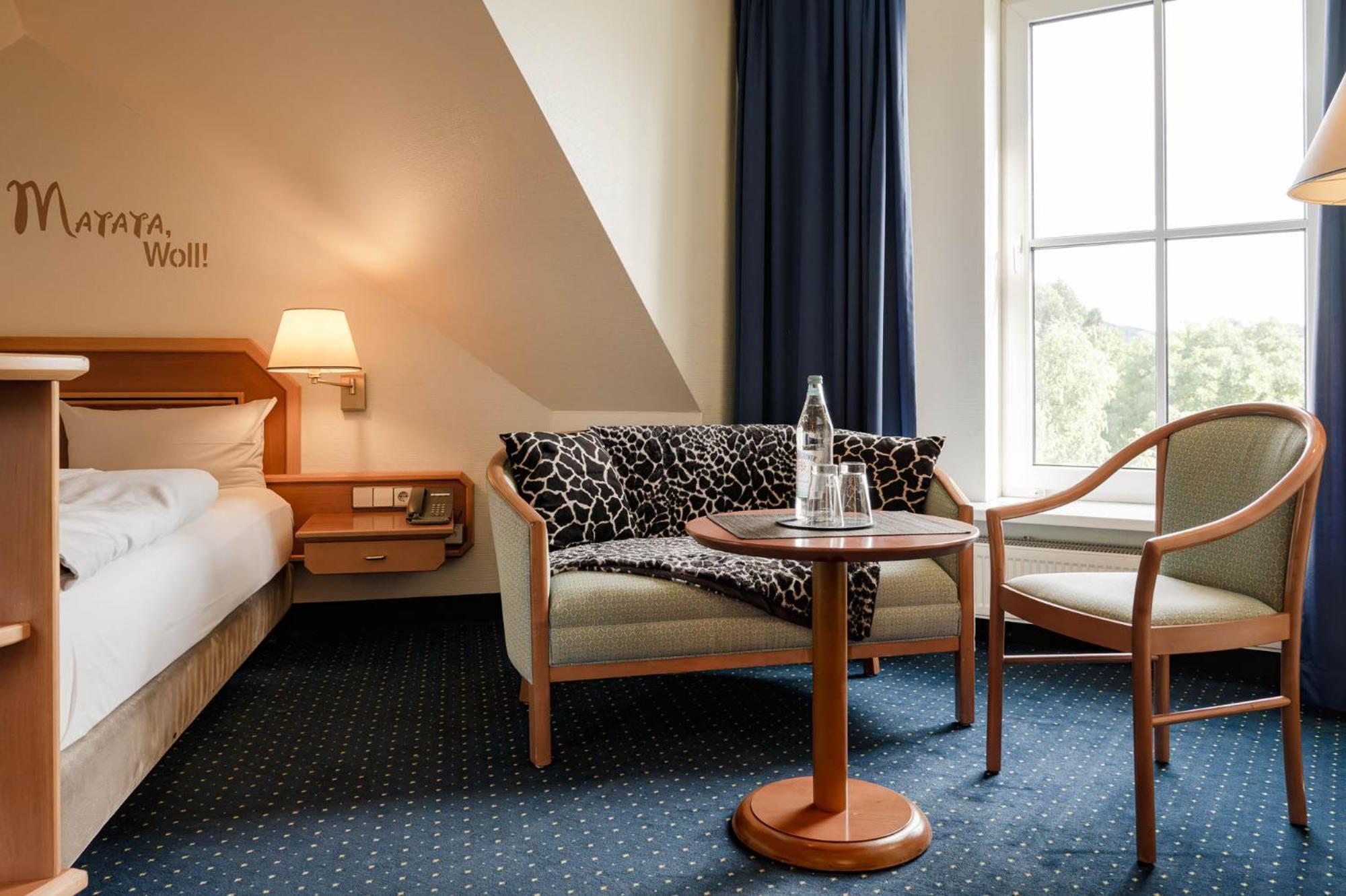 Sunderland Hotel Sundern Bagian luar foto