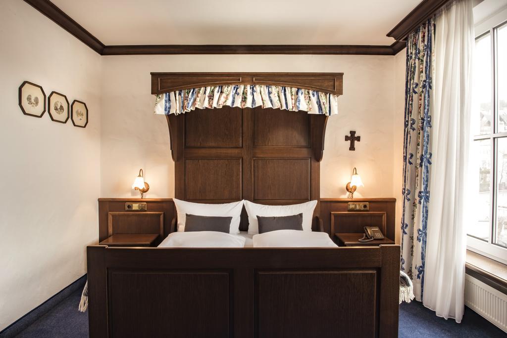 Sunderland Hotel Sundern Bagian luar foto