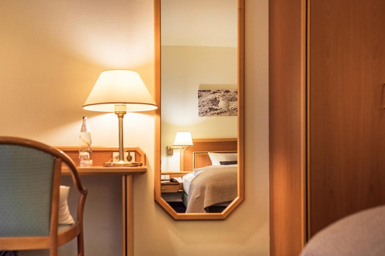 Sunderland Hotel Sundern Bagian luar foto