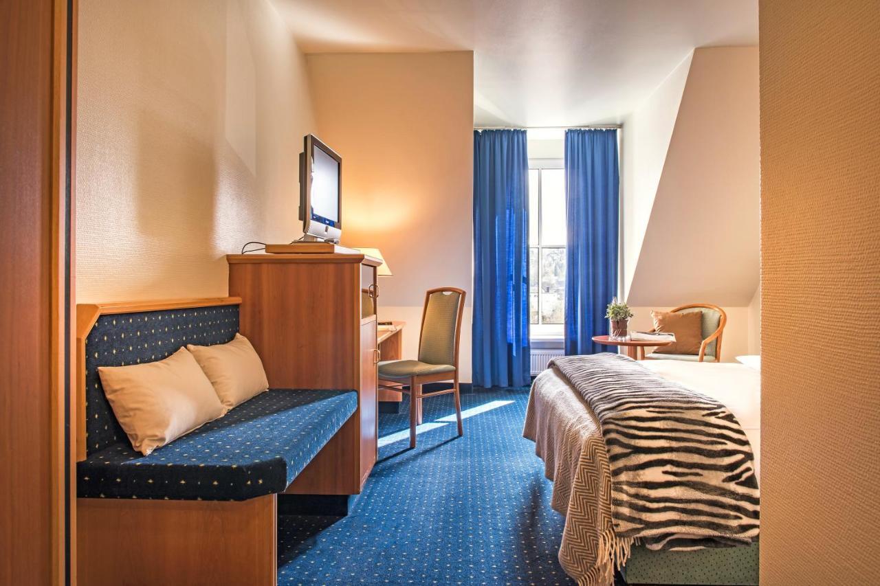 Sunderland Hotel Sundern Bagian luar foto