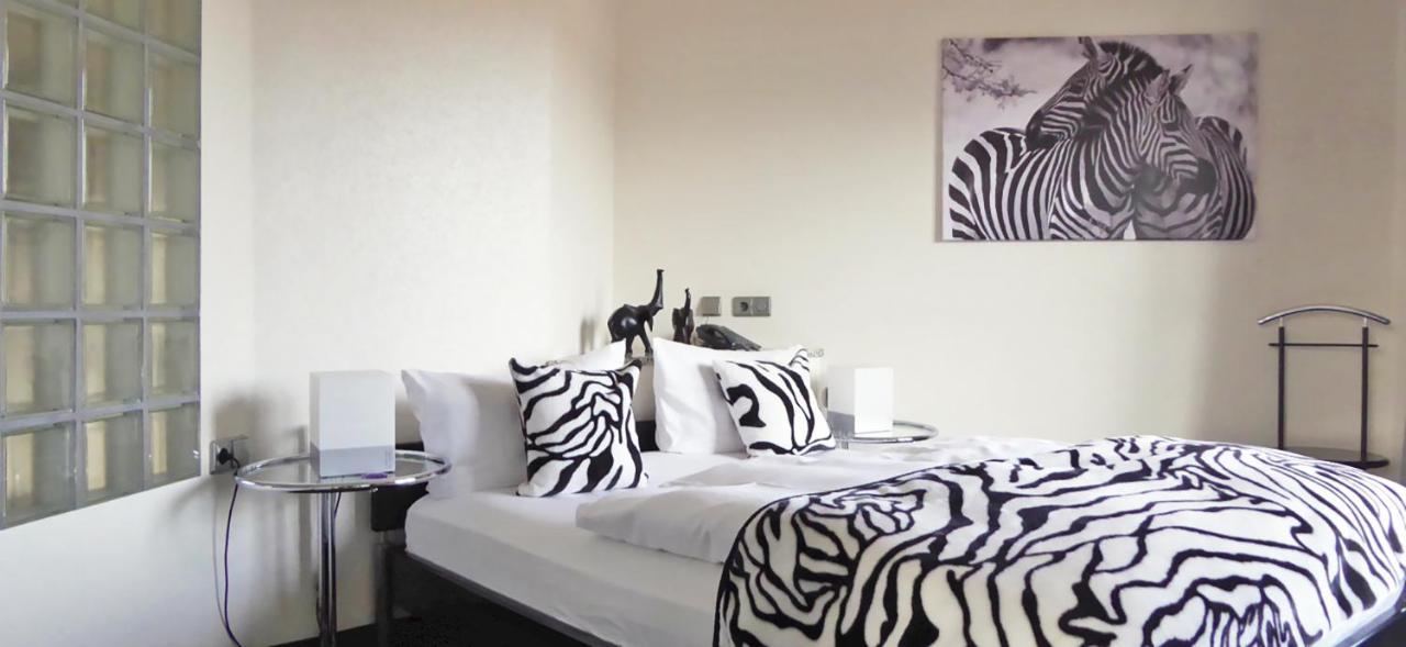 Sunderland Hotel Sundern Bagian luar foto