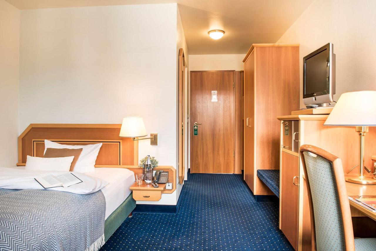 Sunderland Hotel Sundern Bagian luar foto